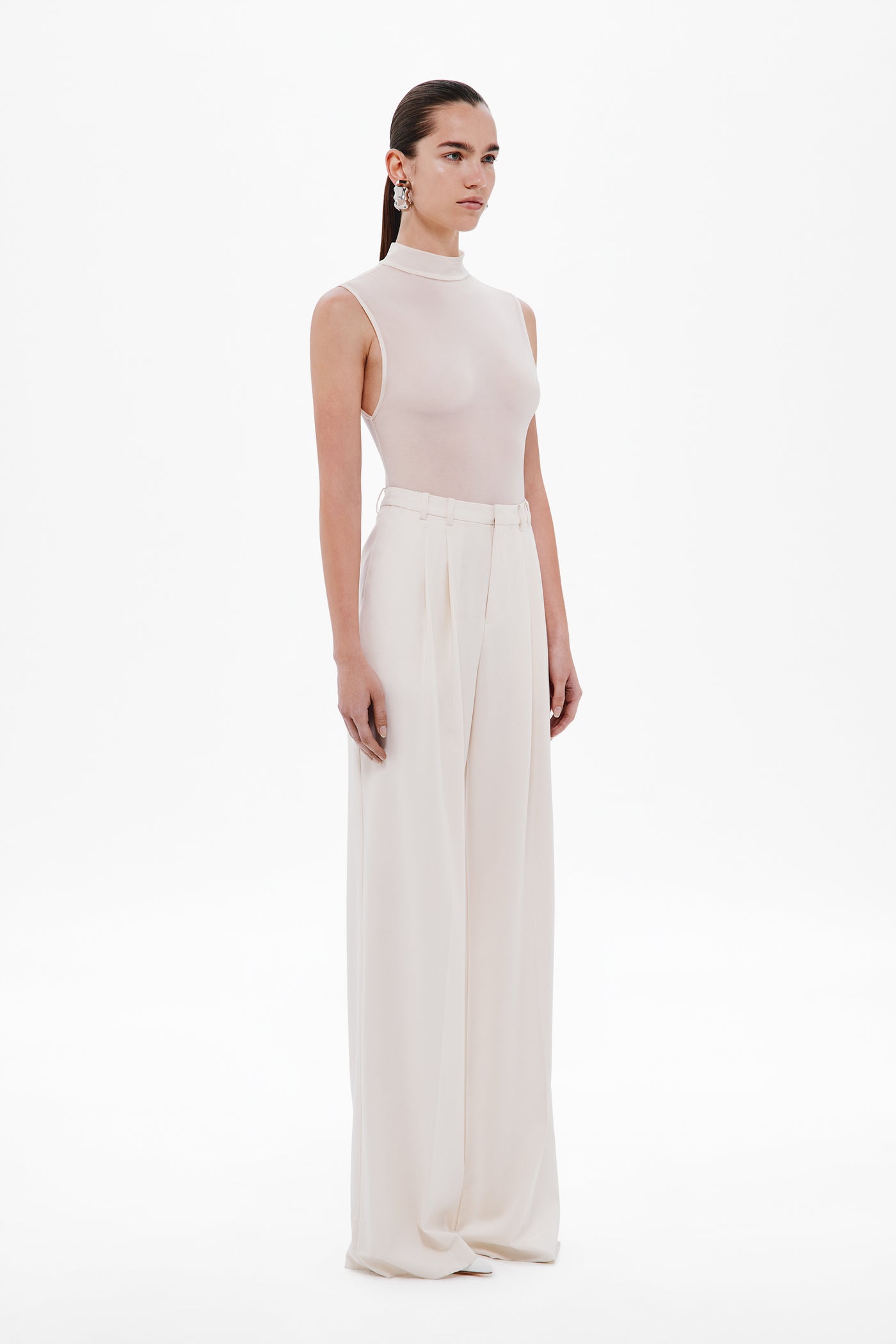 THE HIGH WAISTED SUITING PANT