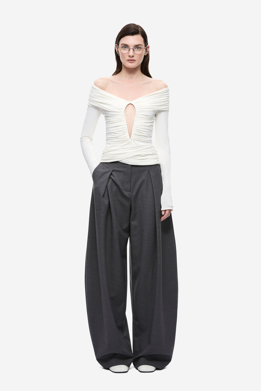 THE 'KEYHOLE' TOP