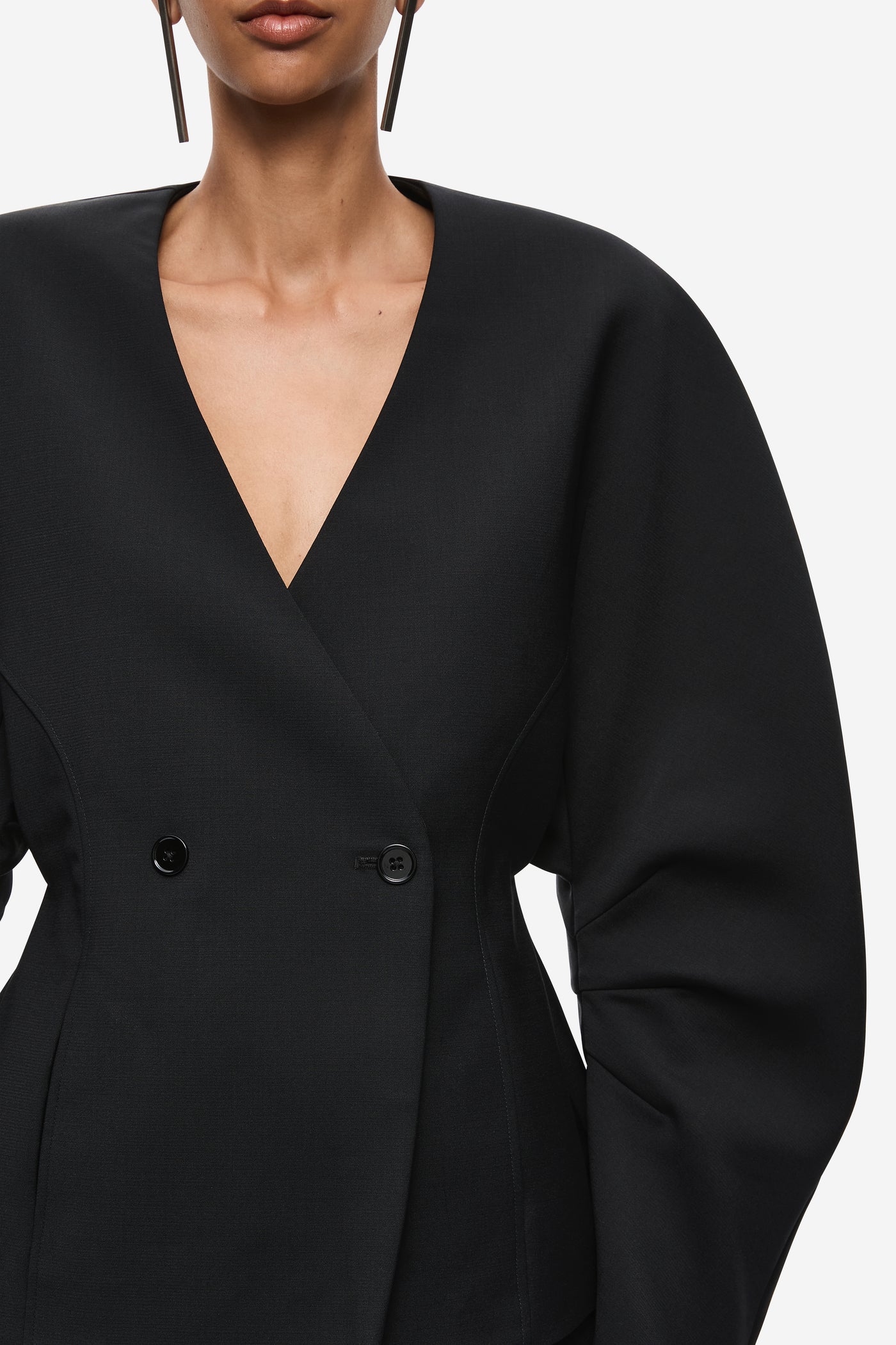 THE SCULPTED BLAZER JACKET