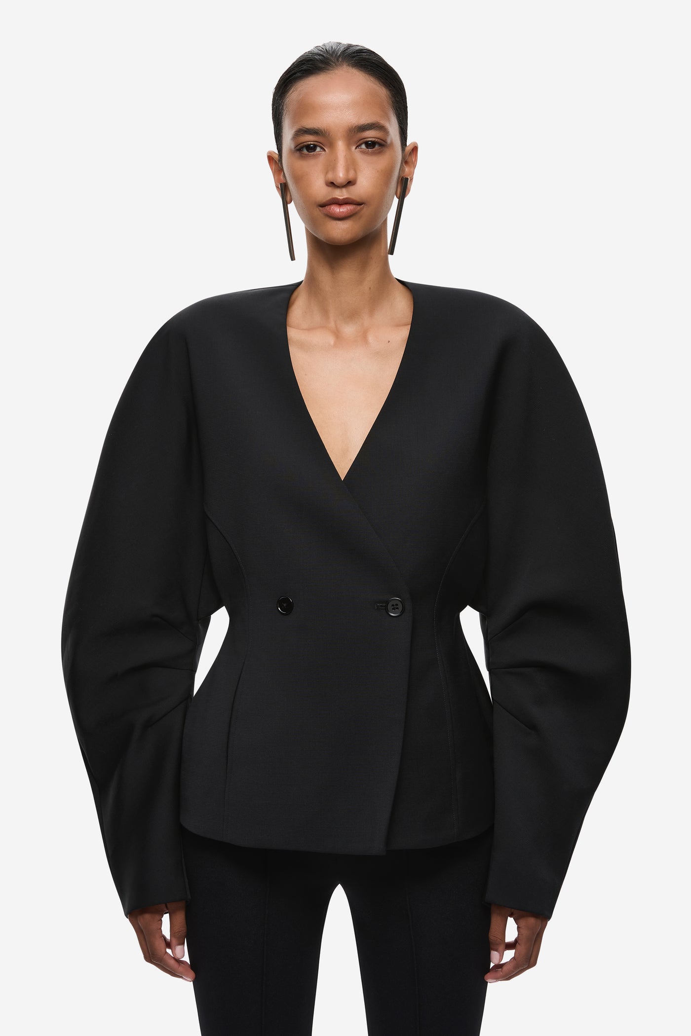 THE SCULPTED BLAZER JACKET