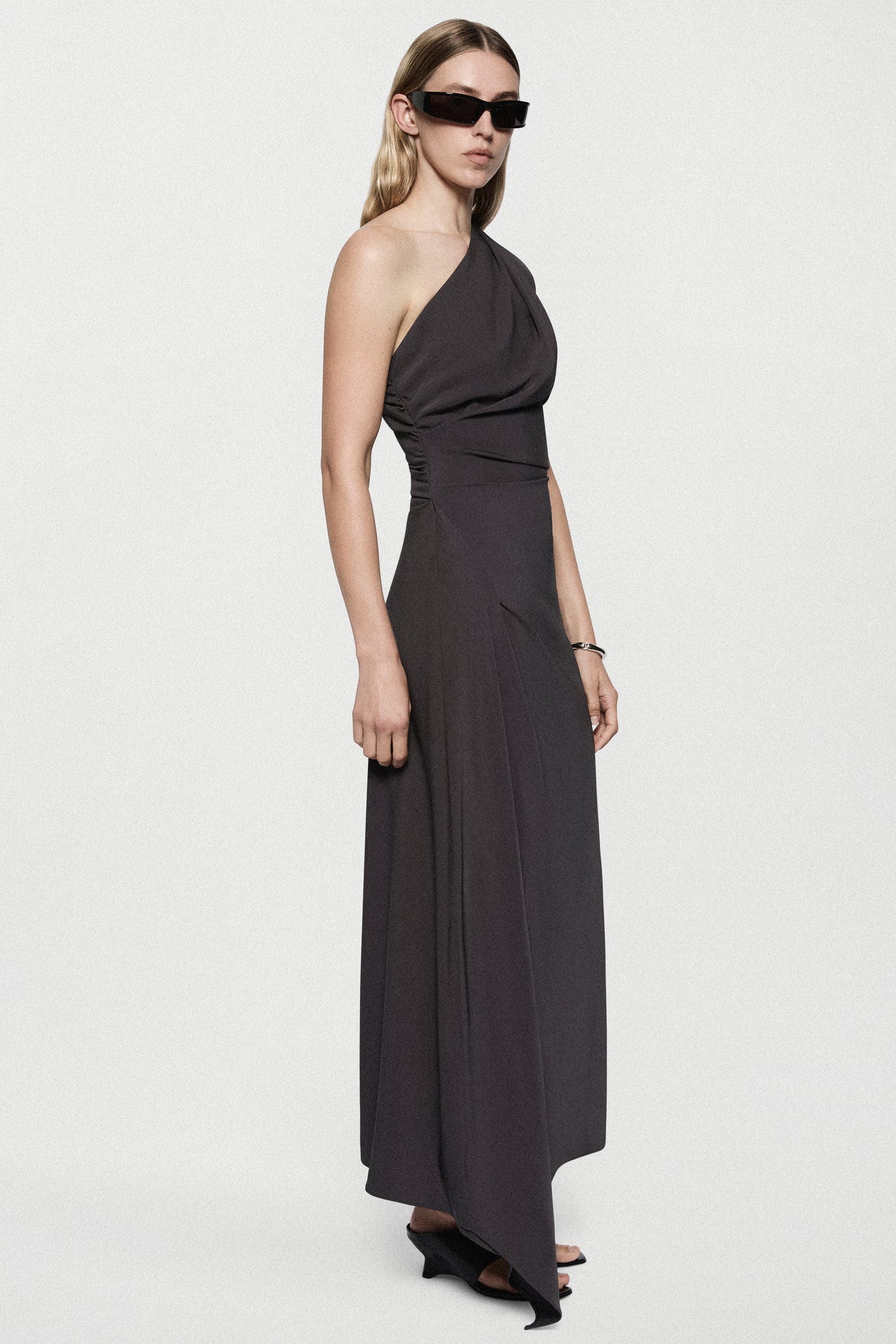 CREPE ASYM DRESS