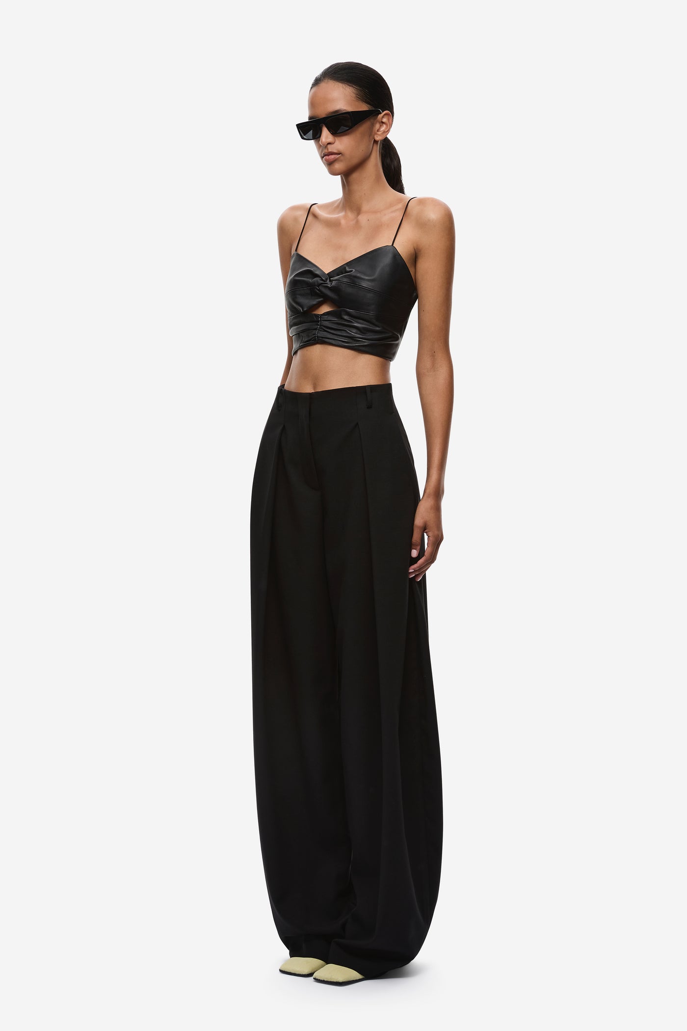 THE SCULPTED PANT