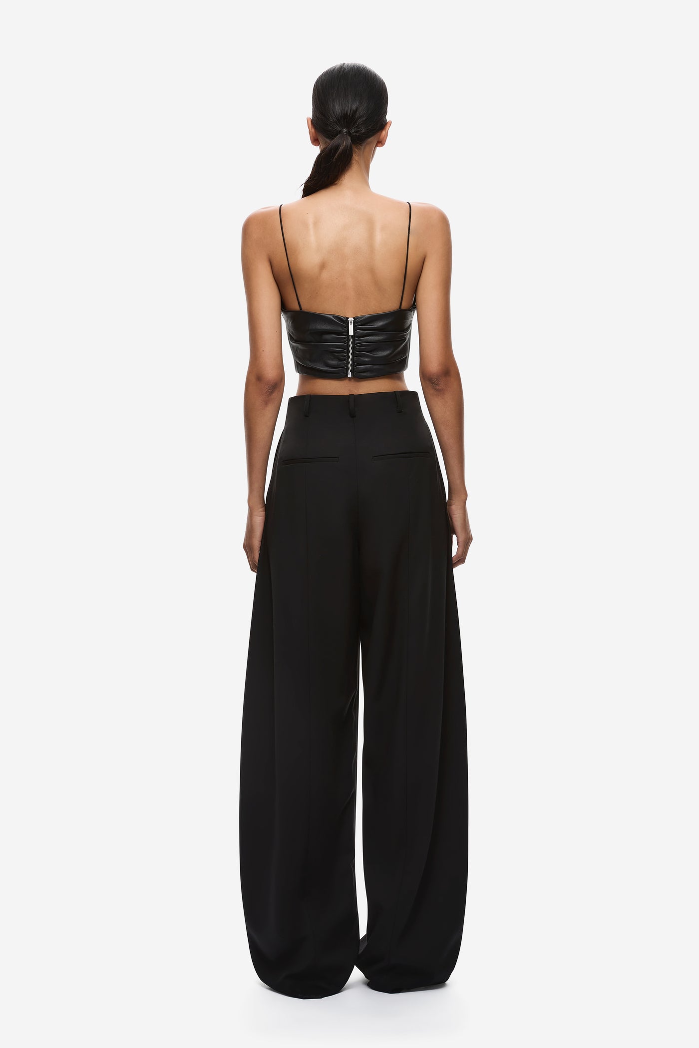 THE SCULPTED PANT