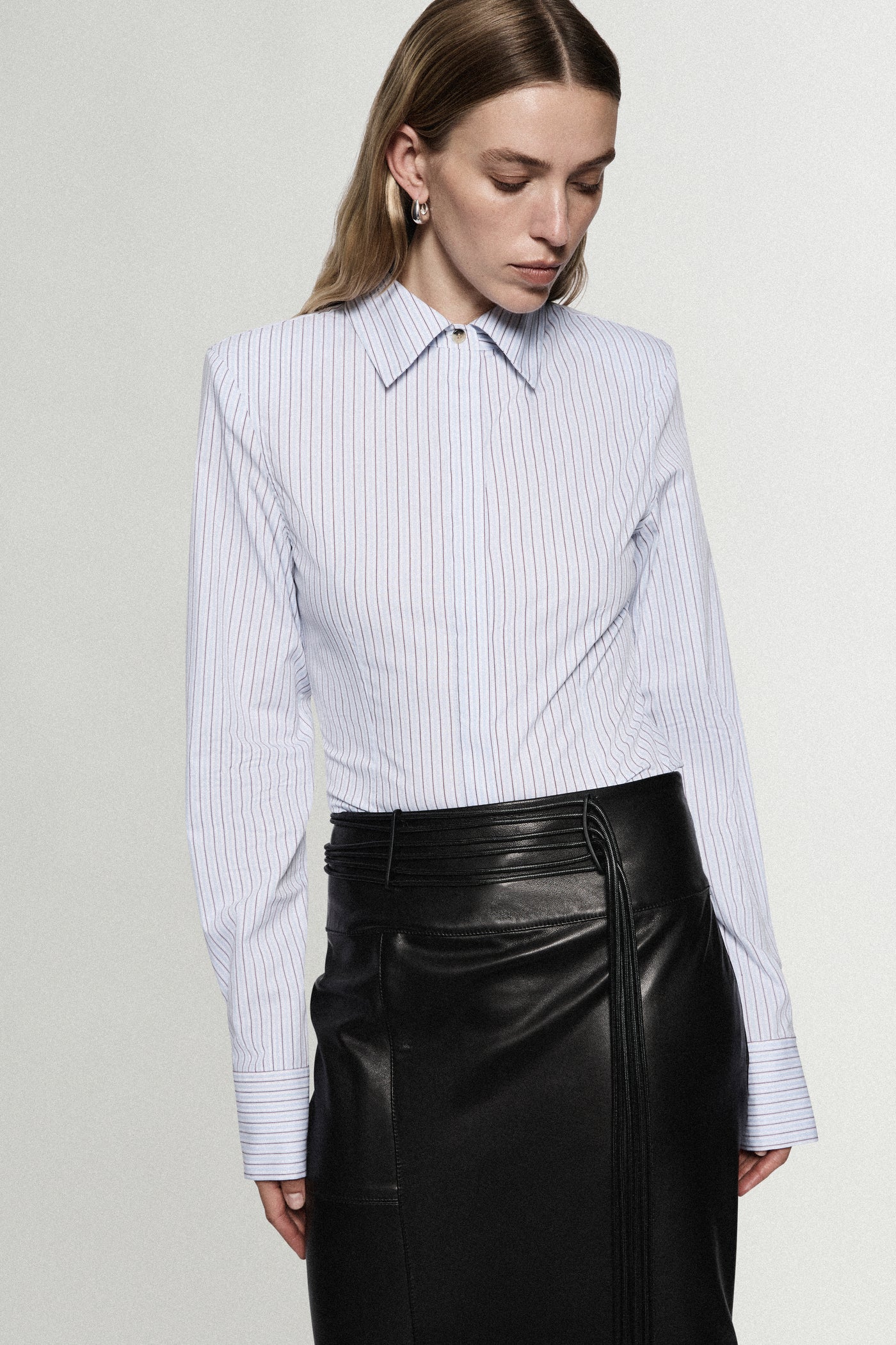 STRIPE FITTED SHIRT