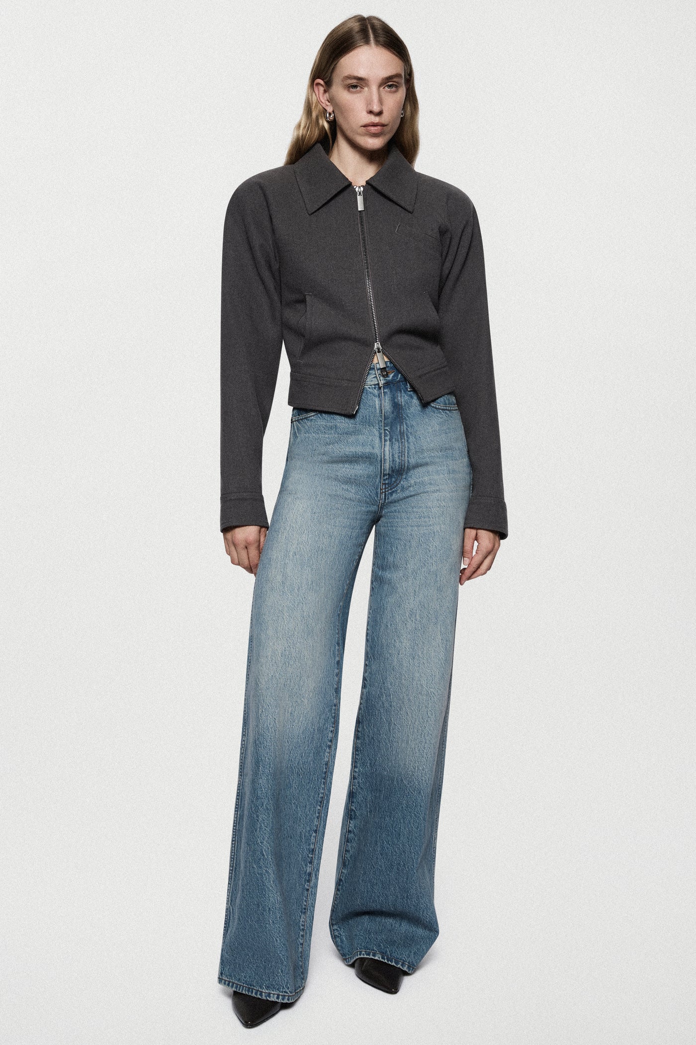 TAILORED BOMBER