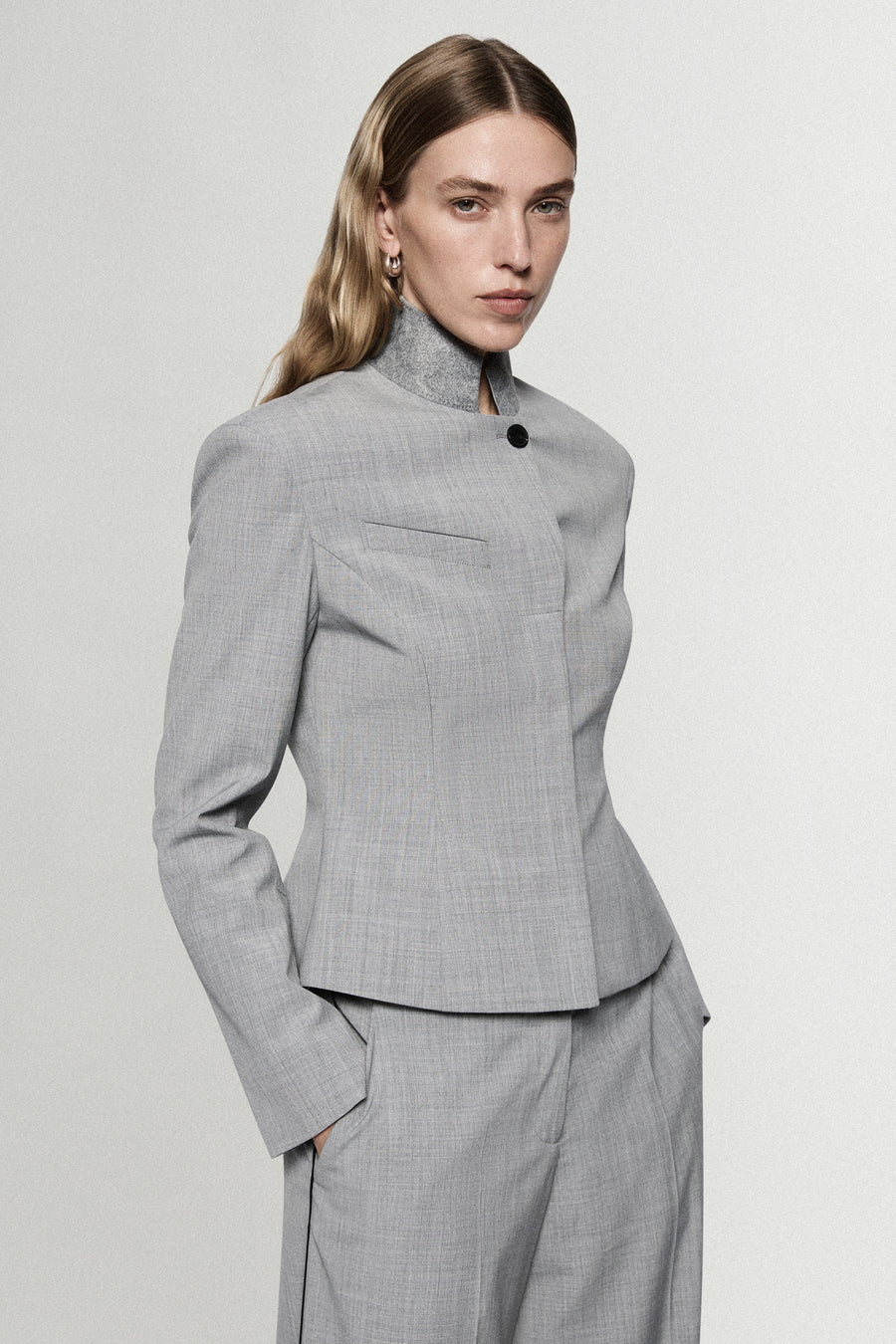 TAILORED JACKET