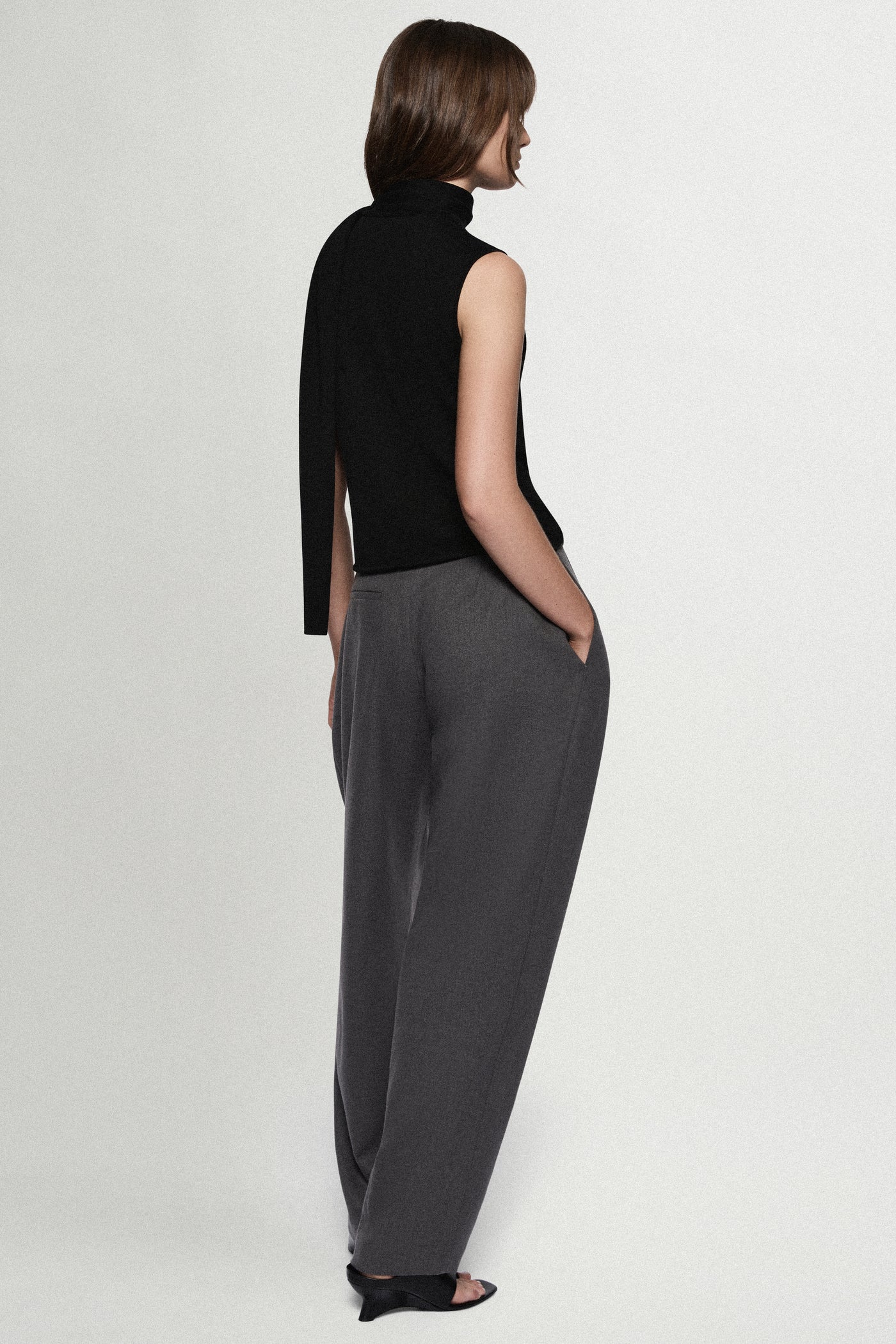 MERINO SCARF TOP