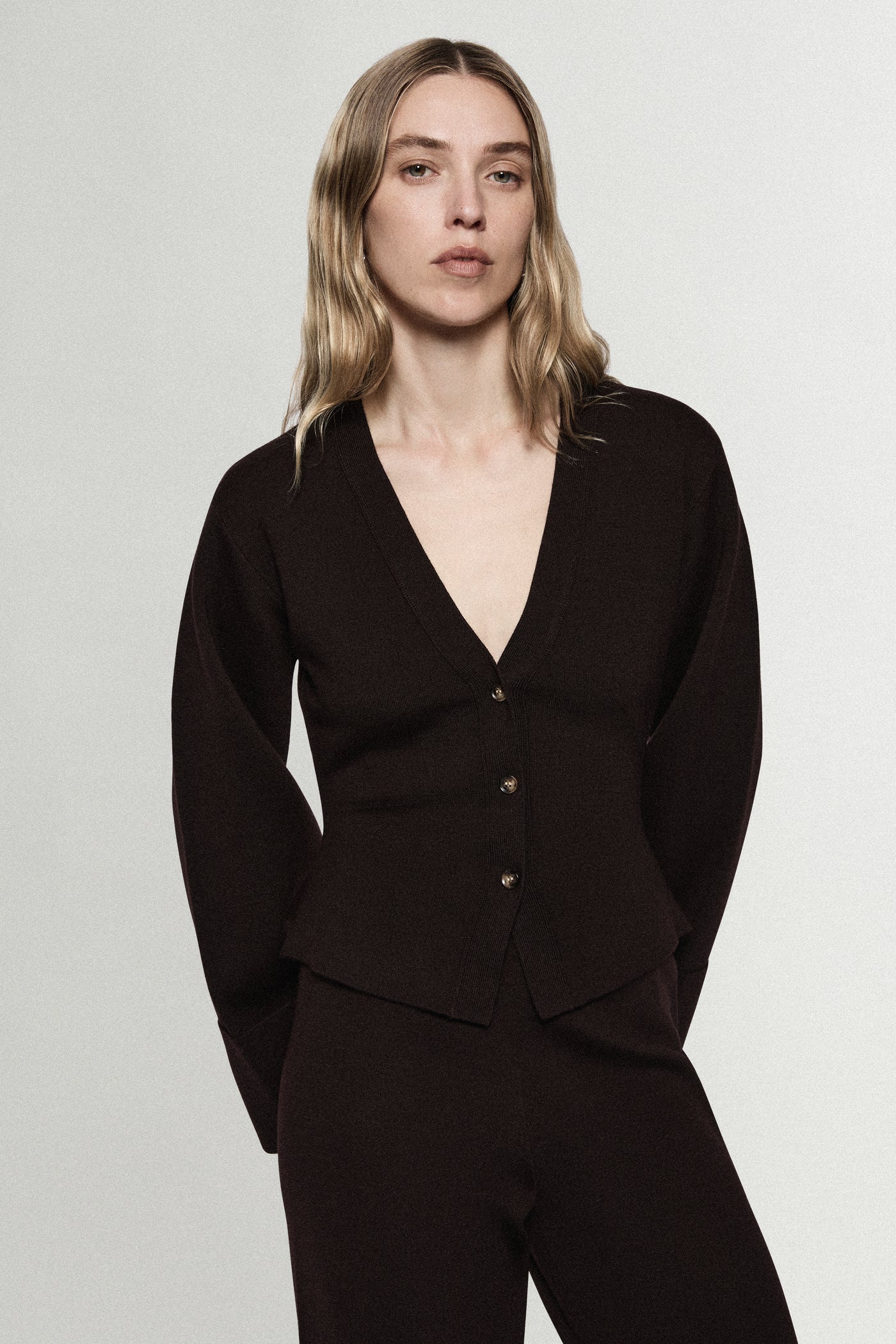 MERINO CARDIGAN