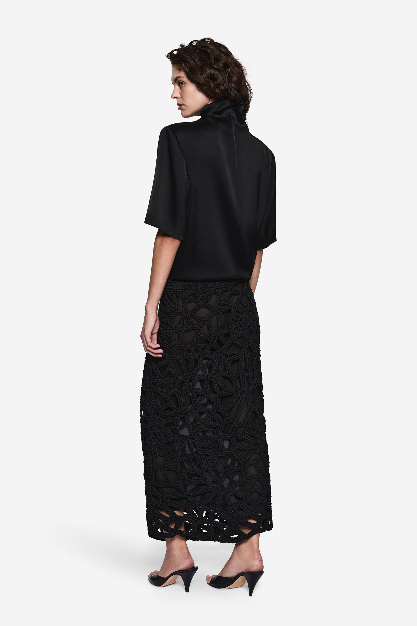 HAND WOVEN CROCHET SKIRT