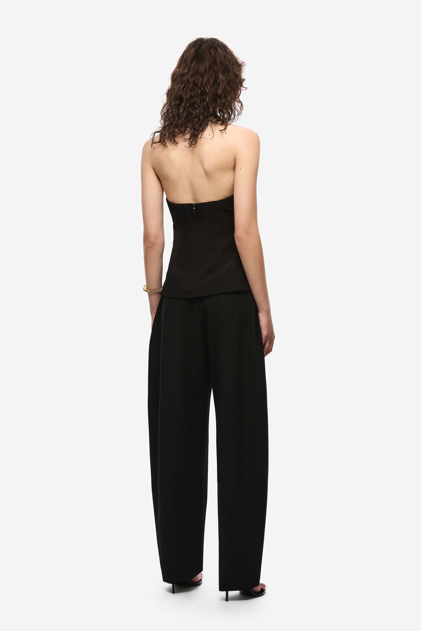 THE 'ALUSIA' TOP