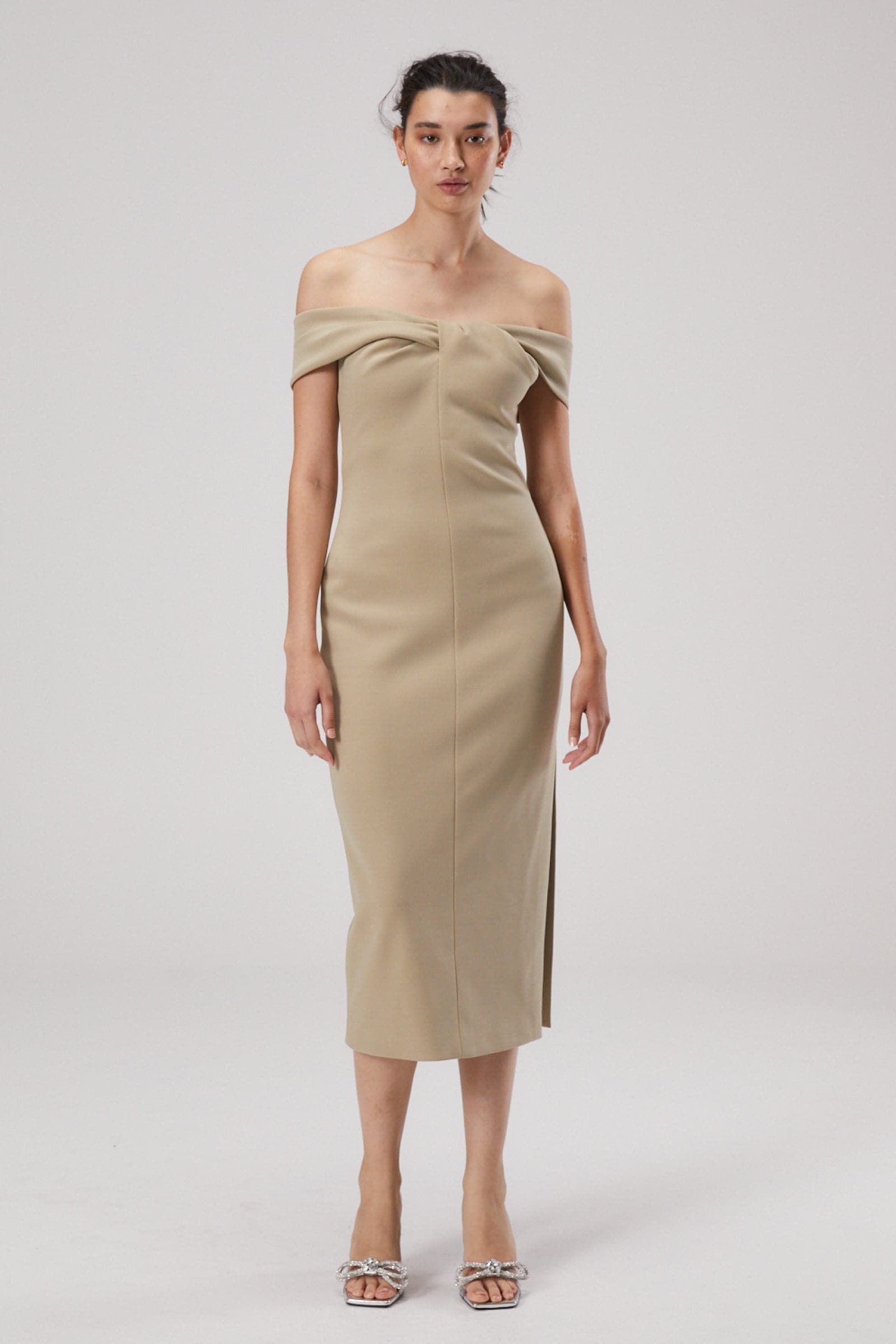 IVY CREPE MIDI DRESS-SOFT SAGE / XS Misha