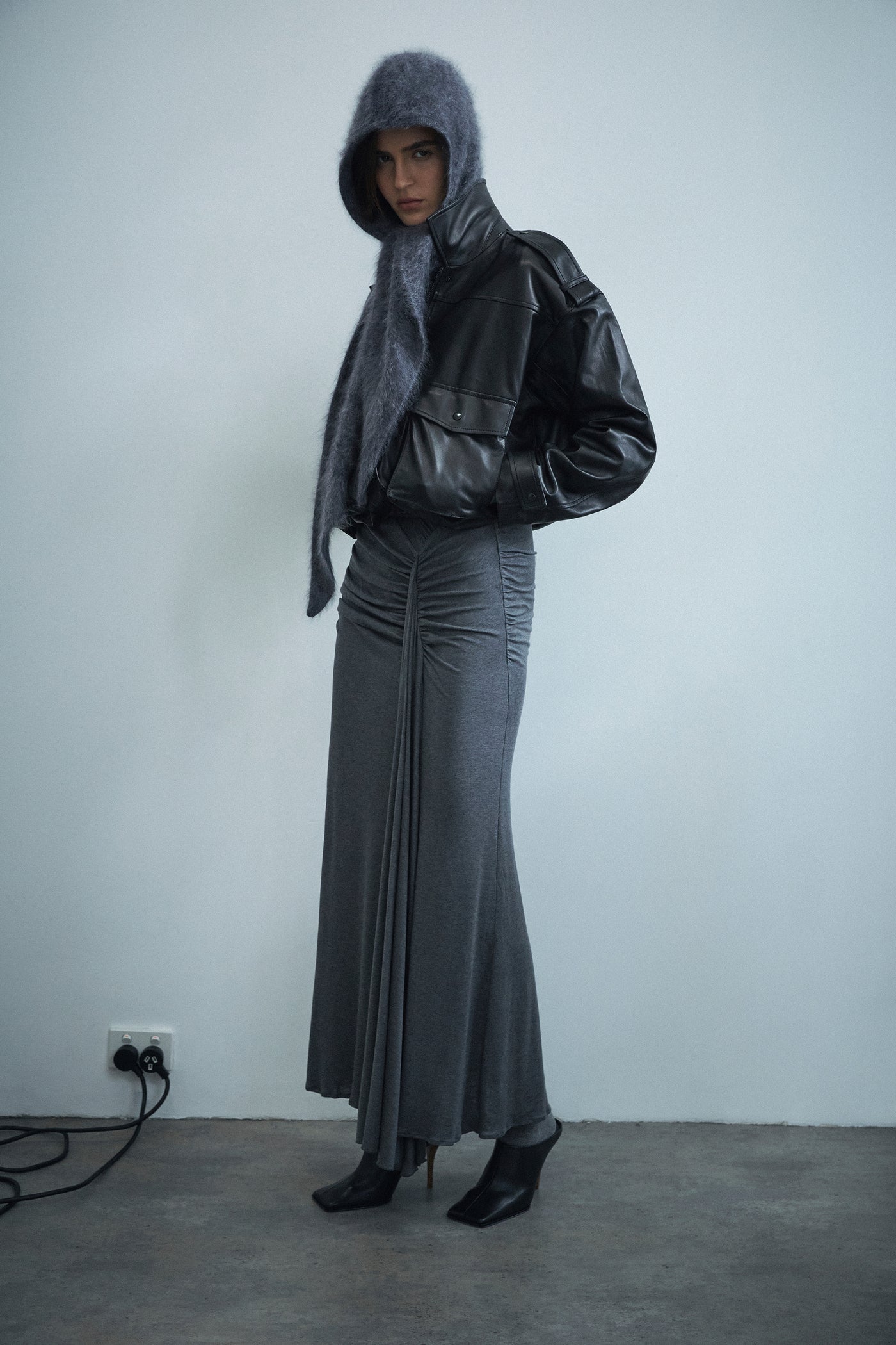 CASHMERE HOOD