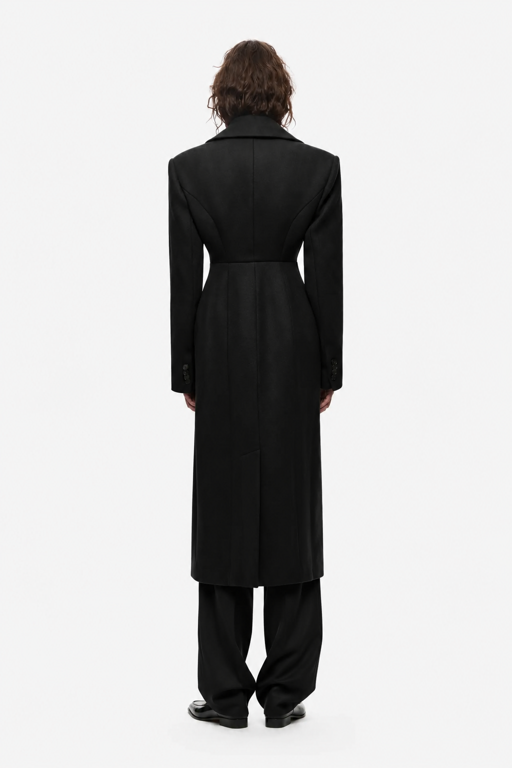 THE HOURGLASS COAT