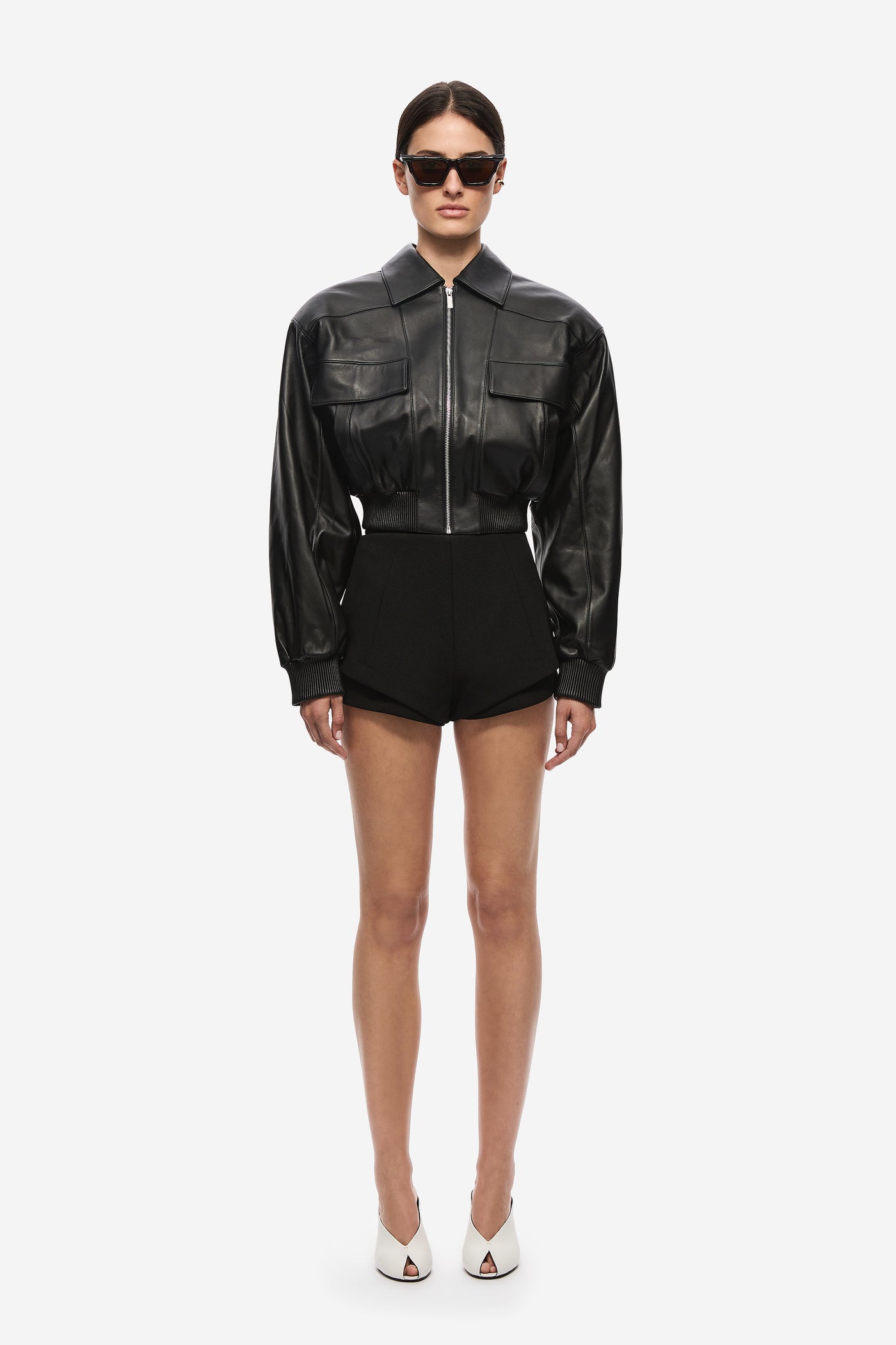 THE LEATHER AVIATOR JACKET