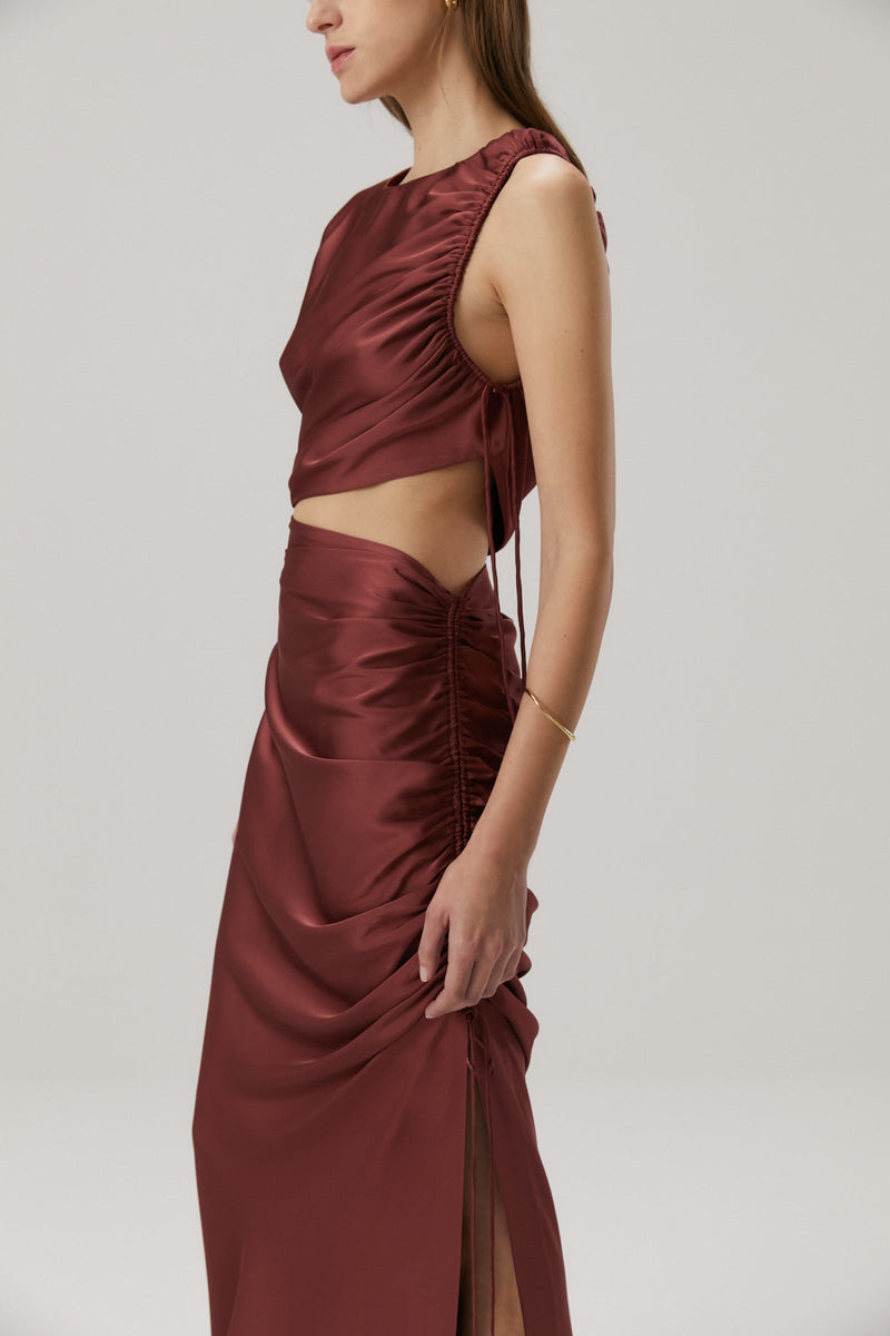 ANDARTA GOWN