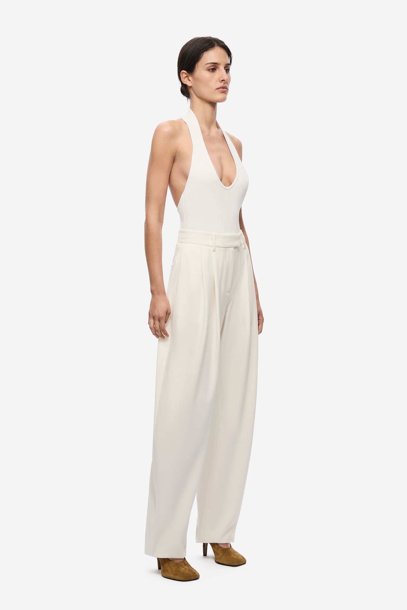 THE MEZZALUNA PLEATED BARREL LEG TROUSER