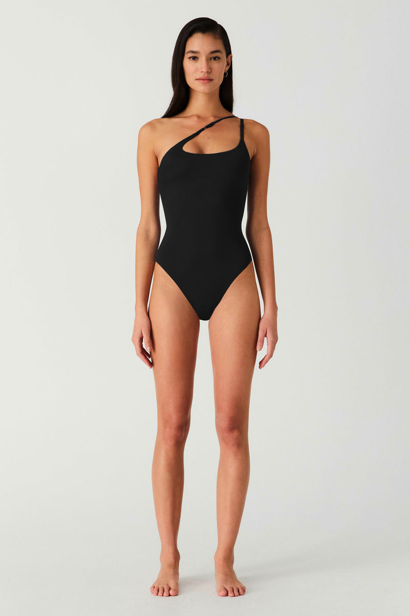 MAVRA ONE PIECE SWIM SUIT