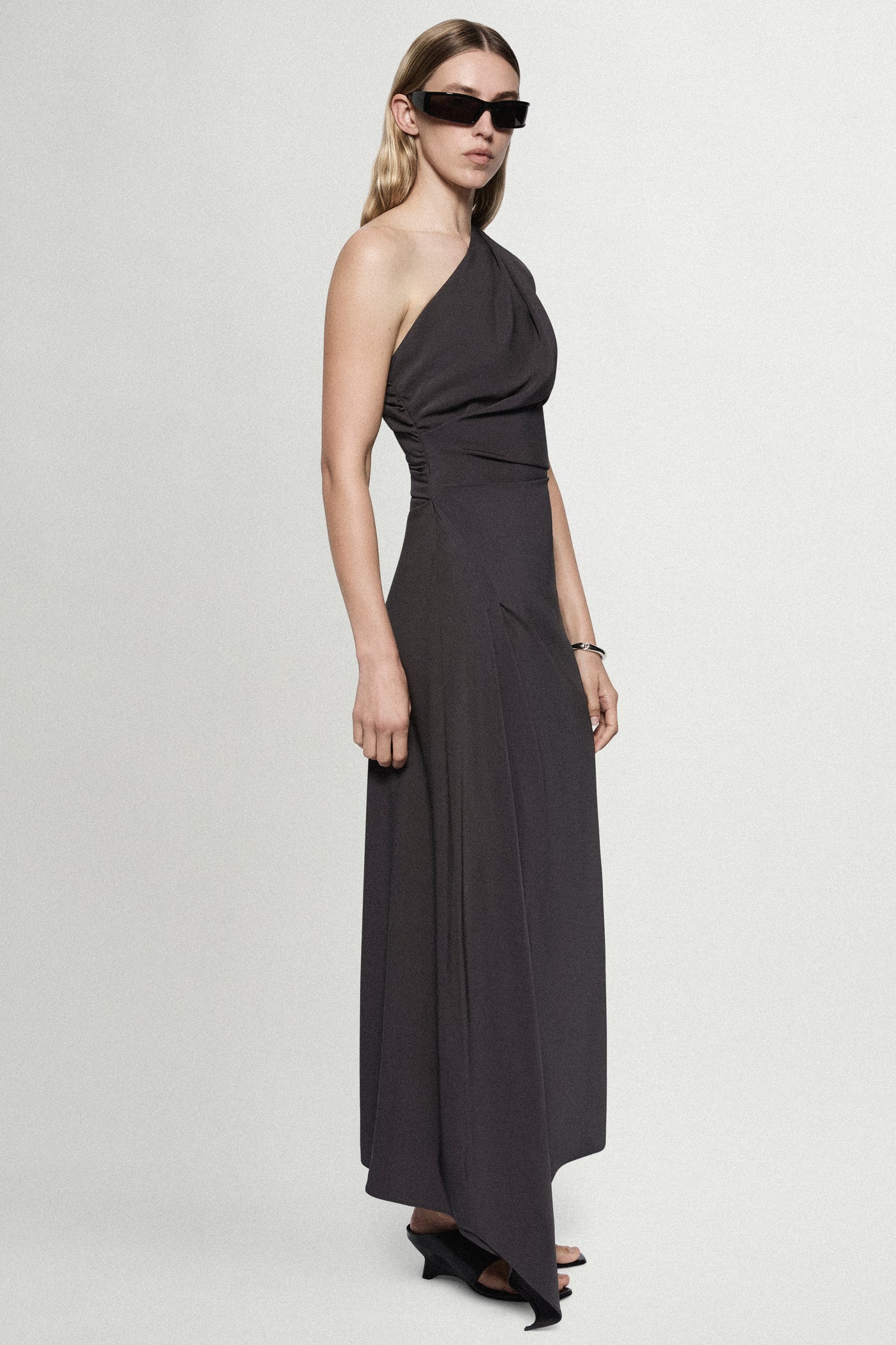 CREPE ASYM DRESS