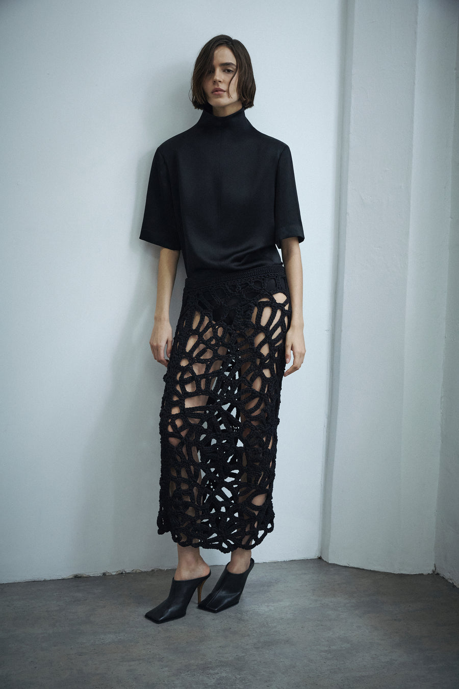 HAND WOVEN CROCHET SKIRT