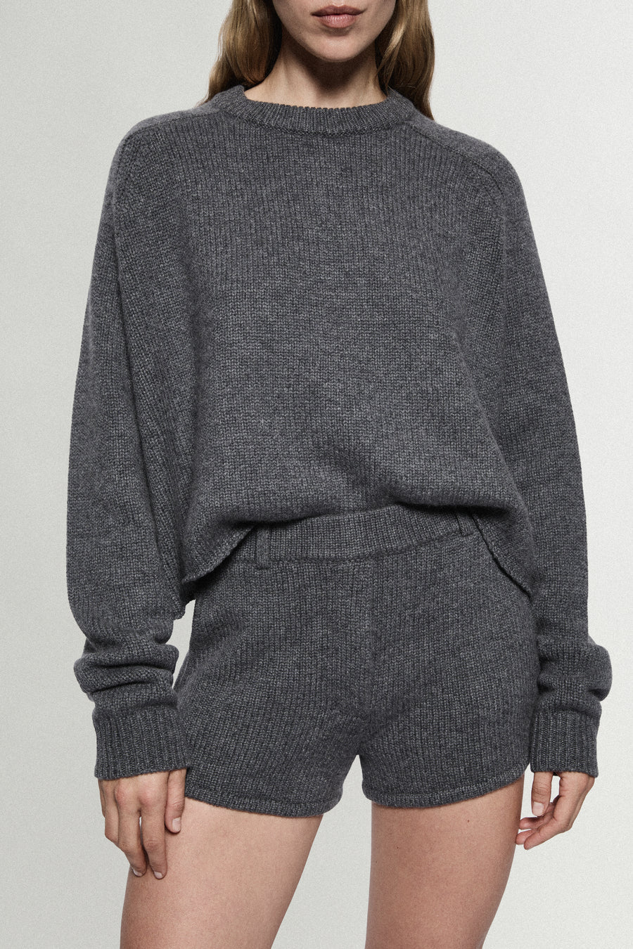 CASHMERE SWEATER
