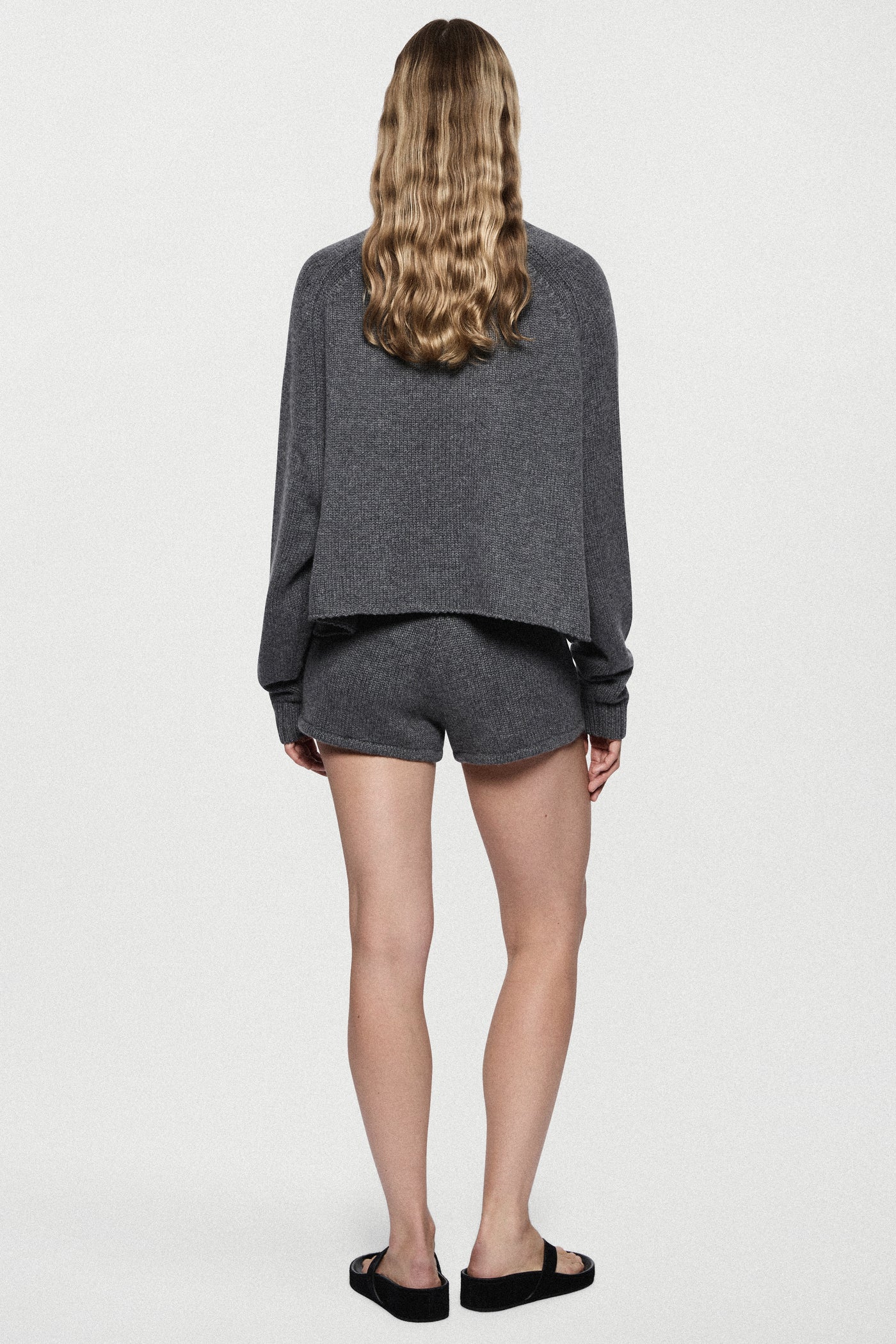 CASHMERE MINI SHORT