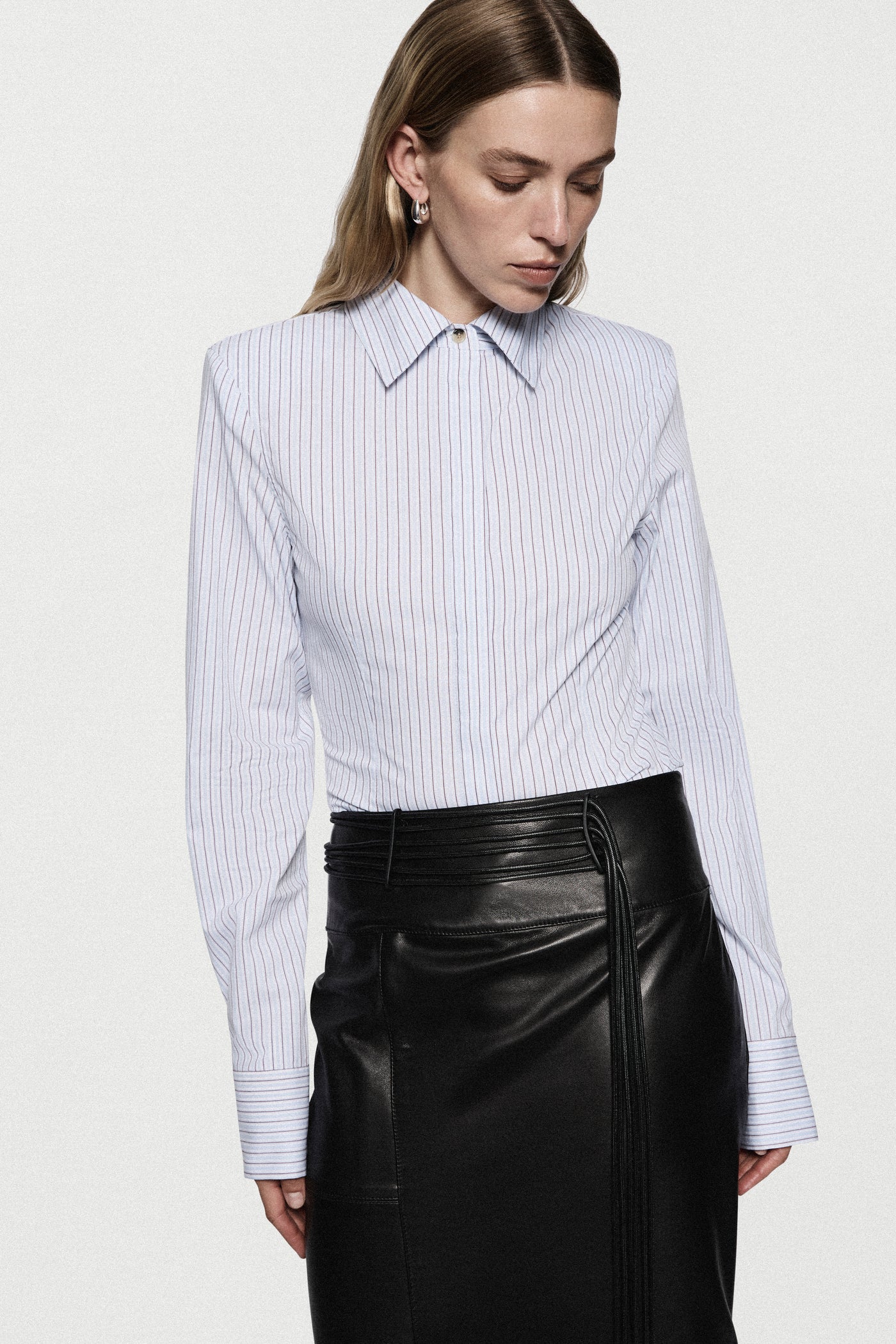 STRIPE FITTED SHIRT