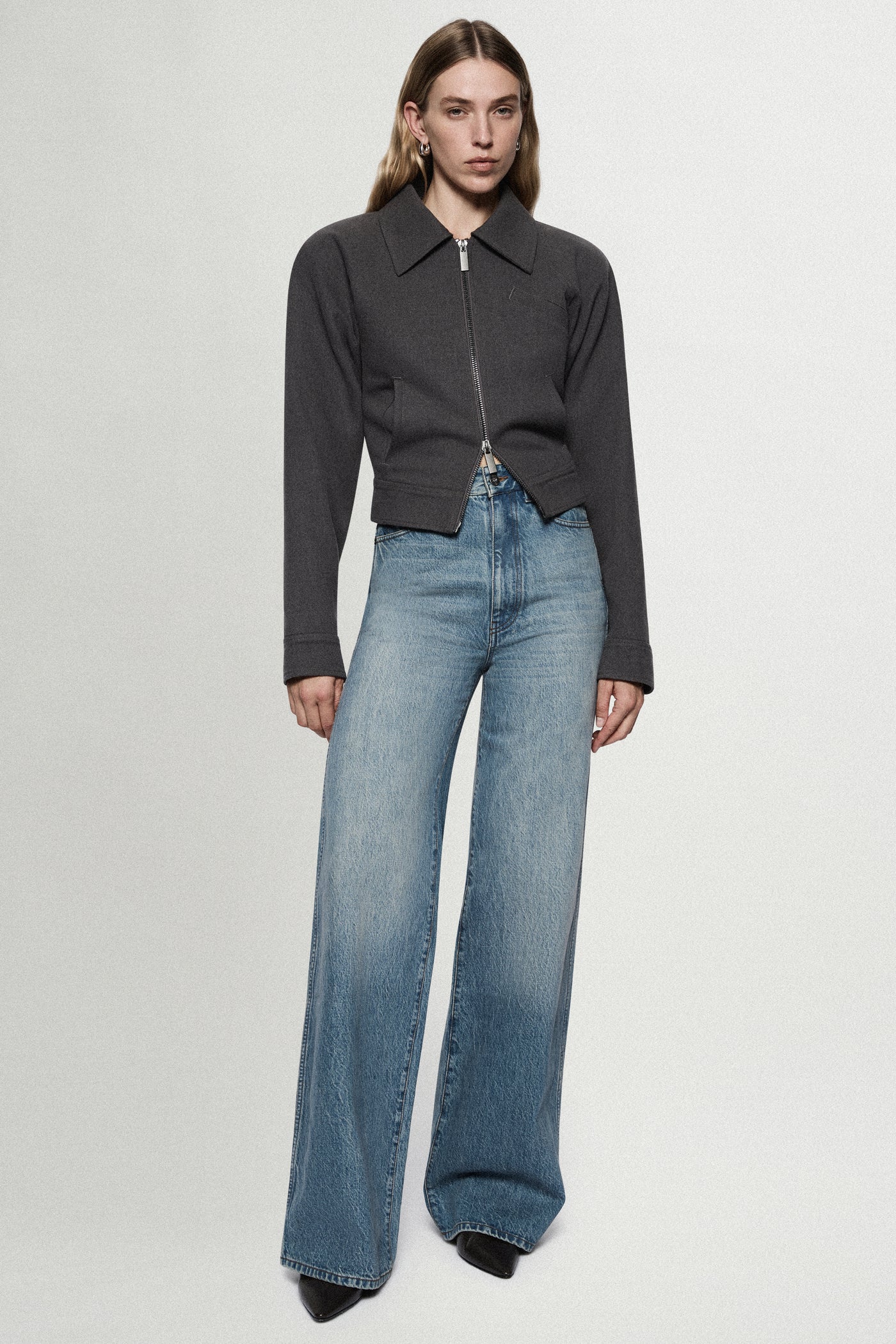 TAILORED BOMBER