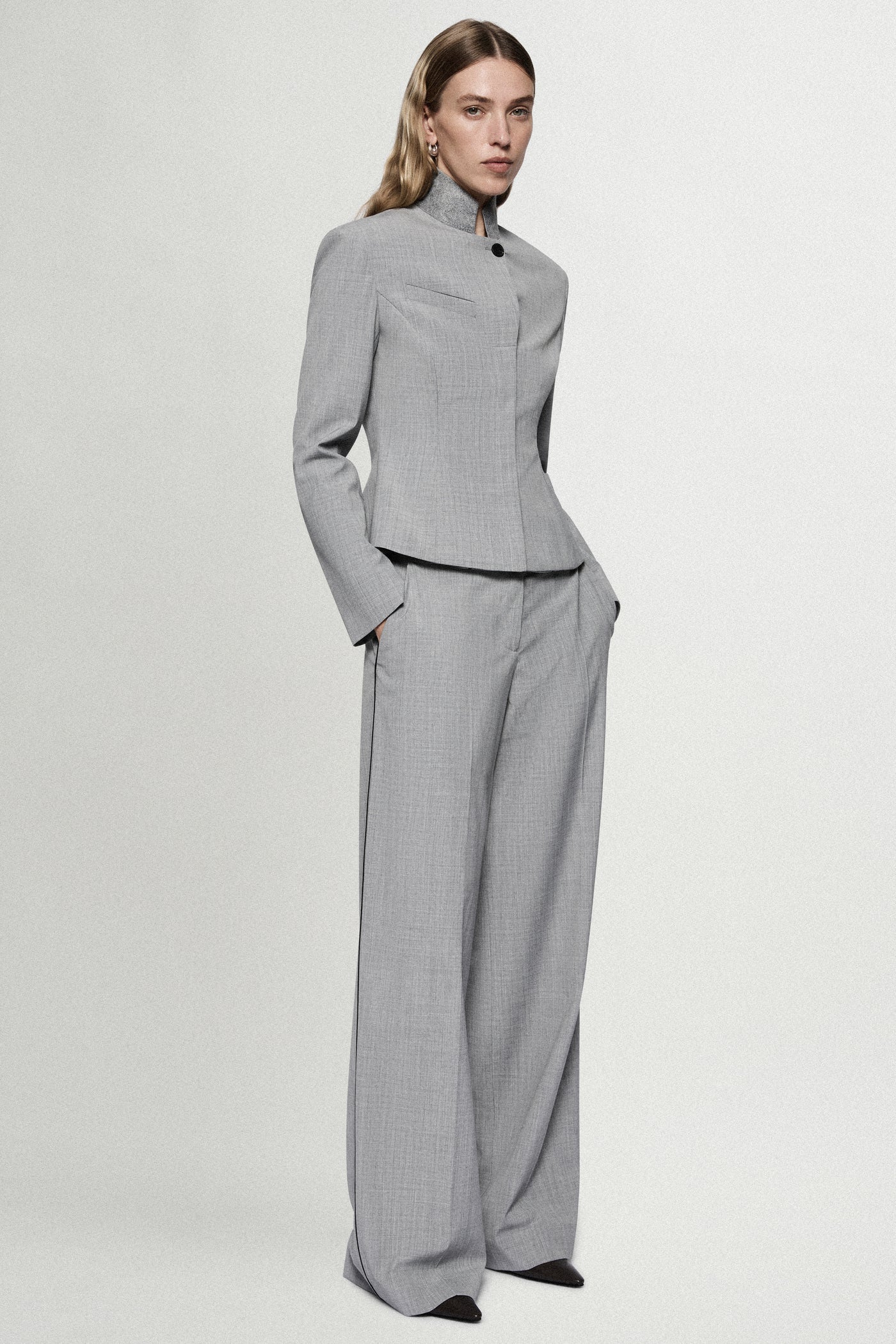 TAILORED JACKET