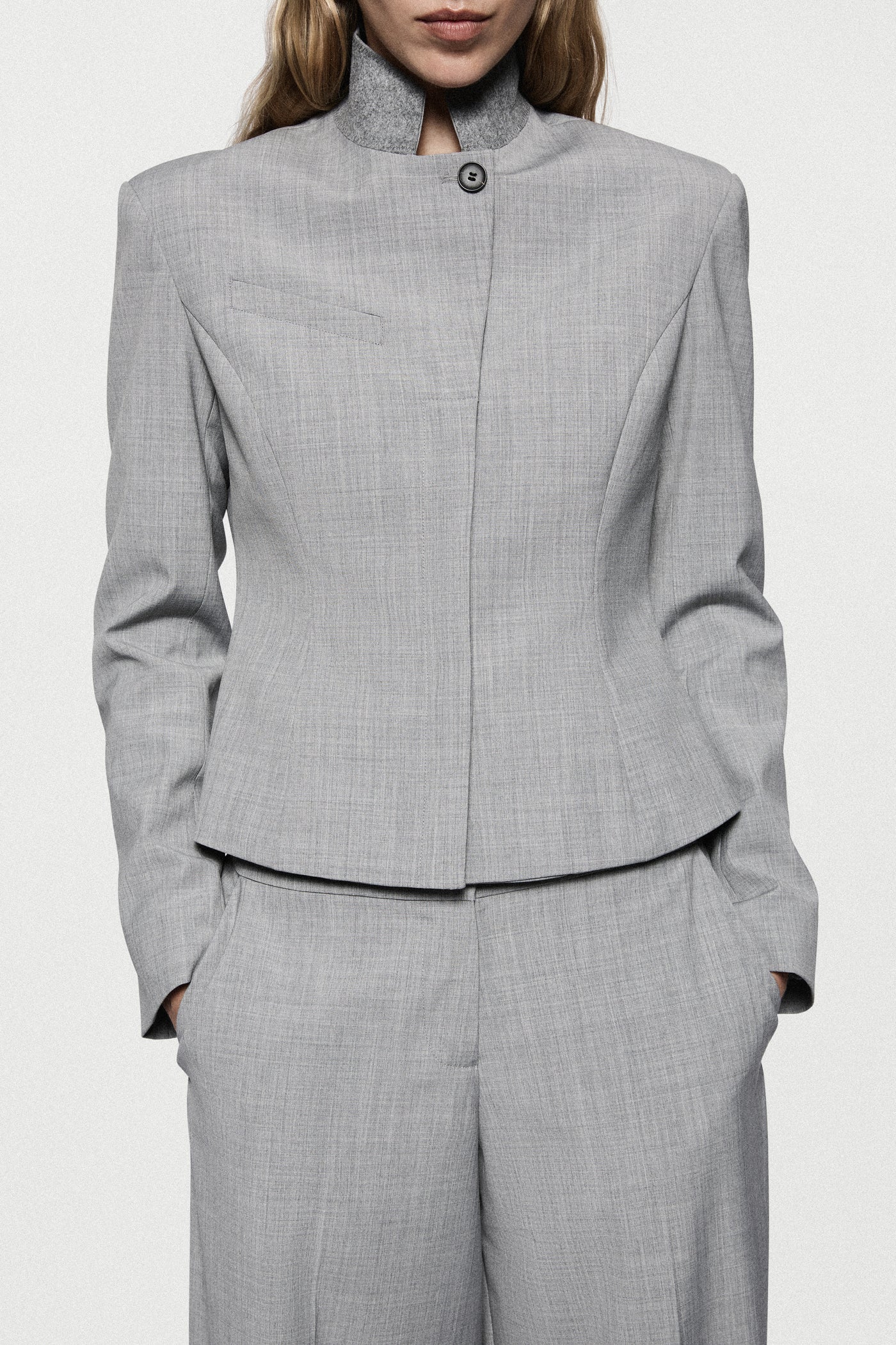 TAILORED JACKET