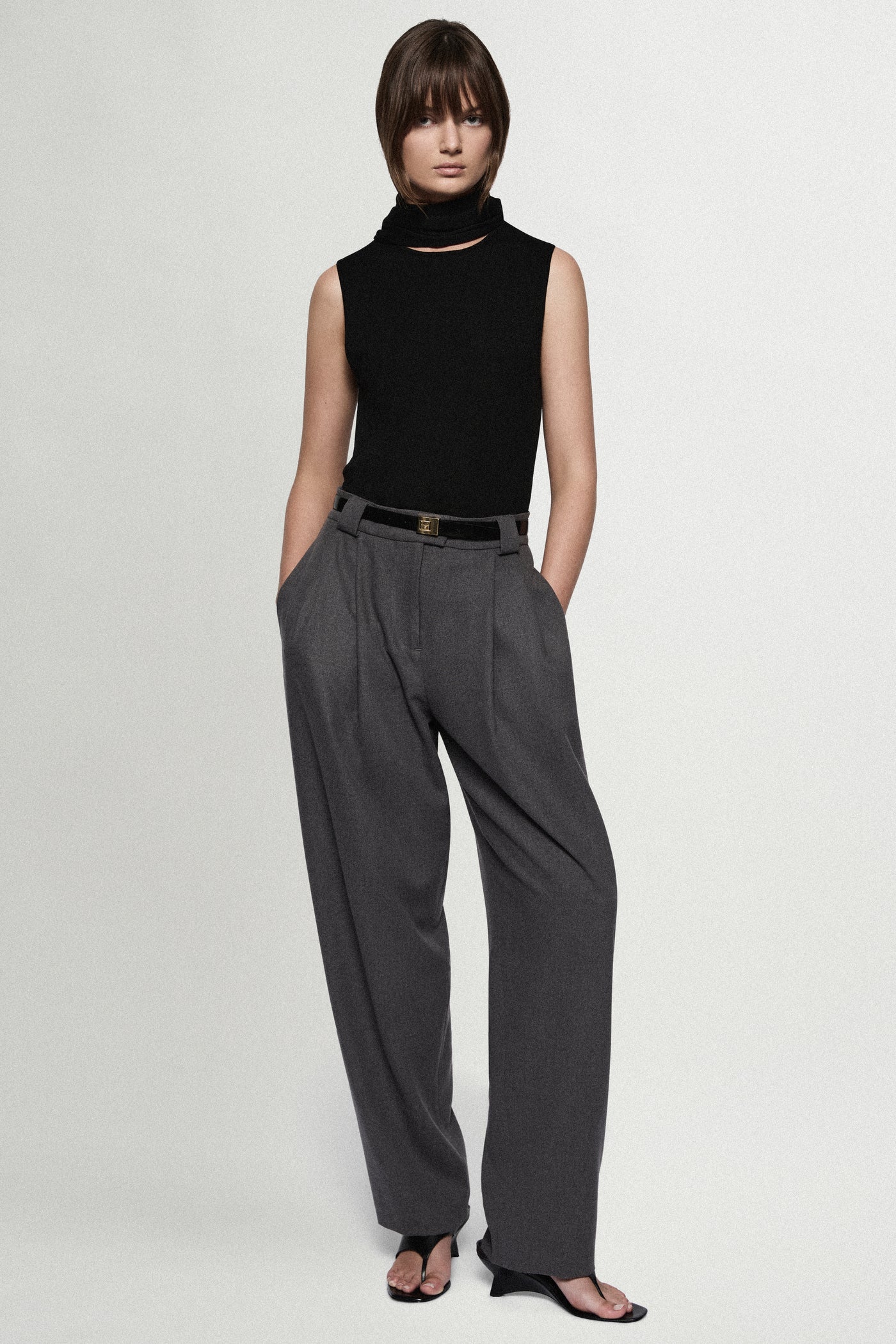 MERINO SCARF TOP