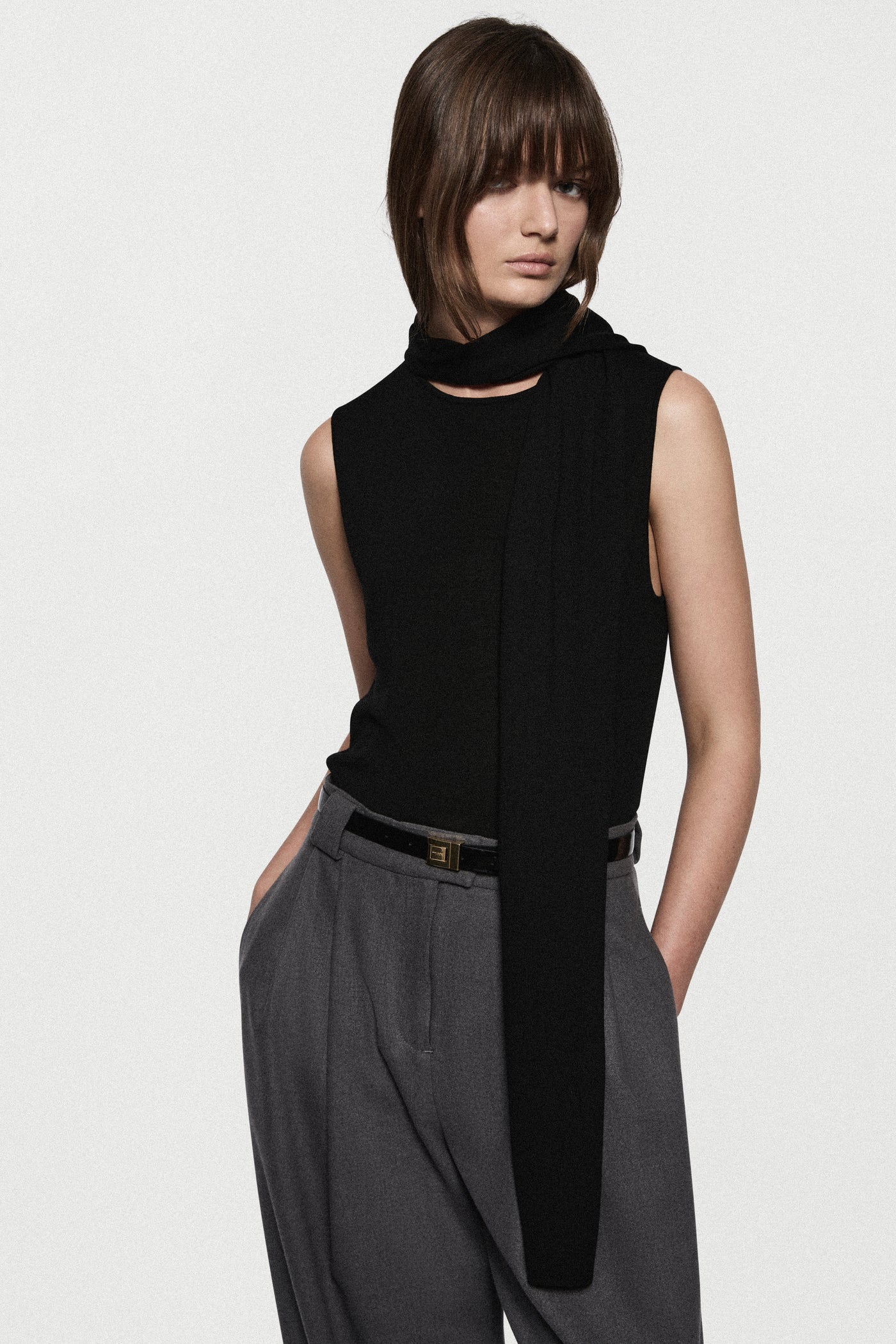 MERINO SCARF TOP