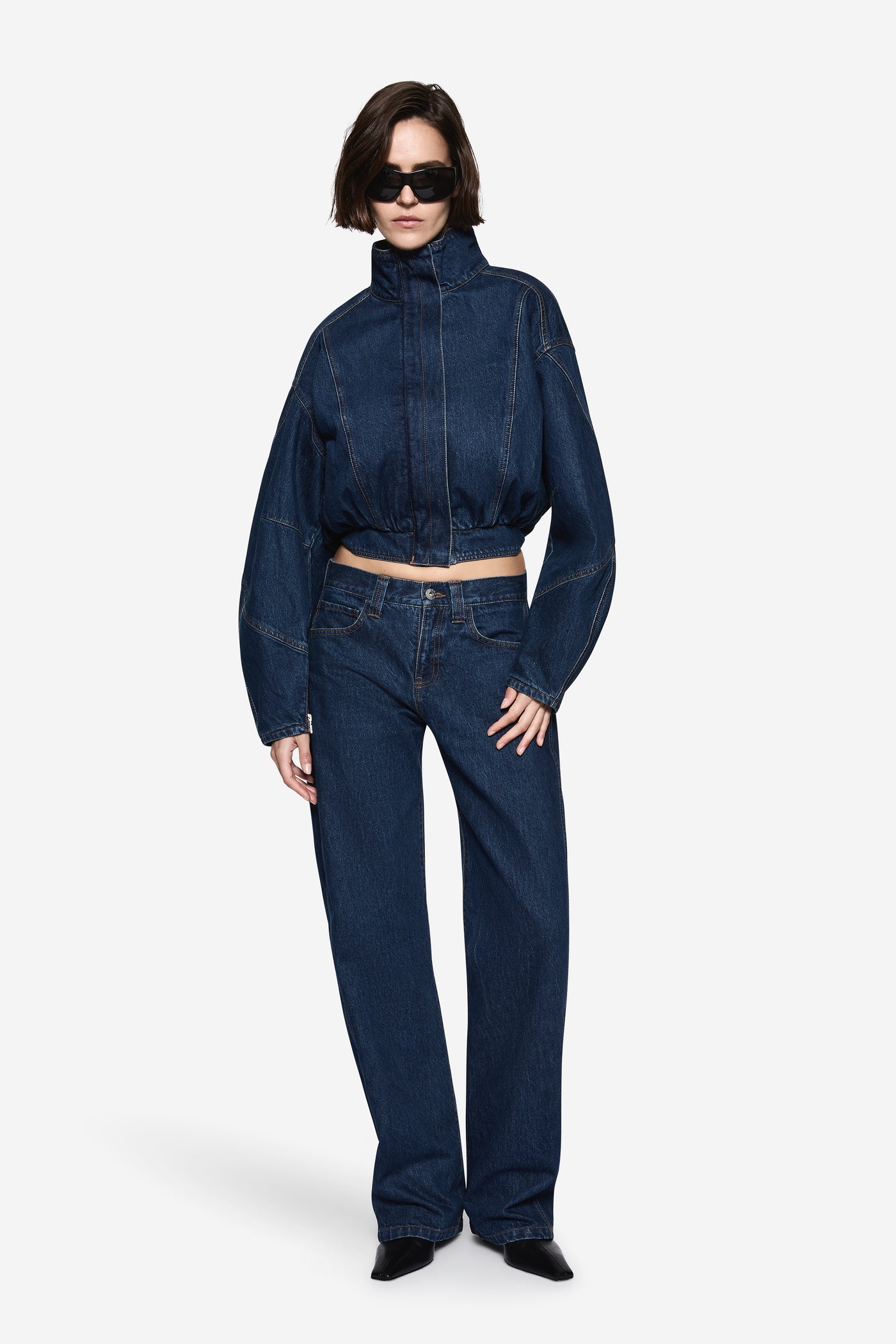 ITALIAN YARN DELI BOW LEG JEAN