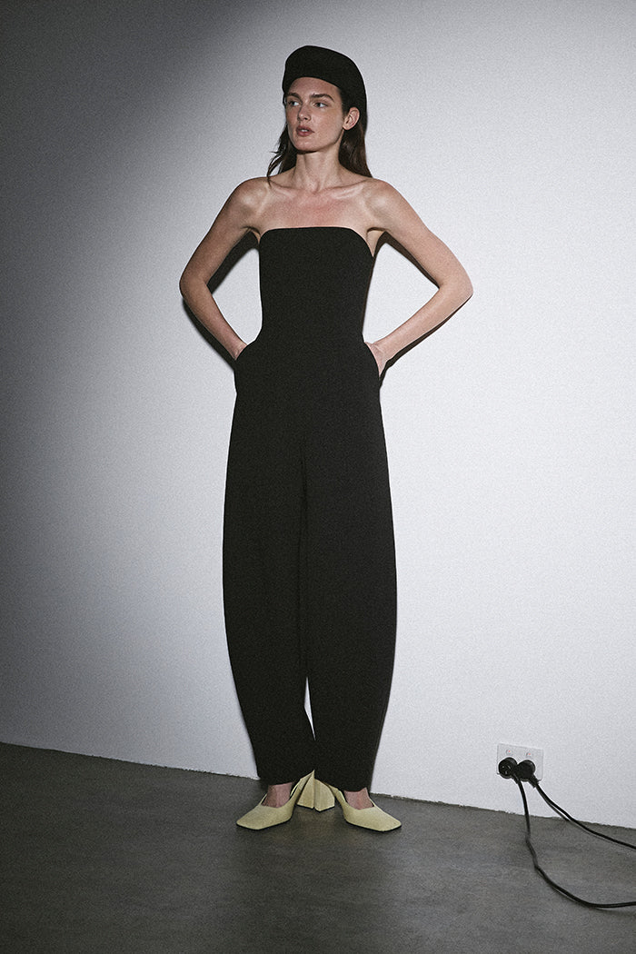 THE BARREL PANTSUIT
