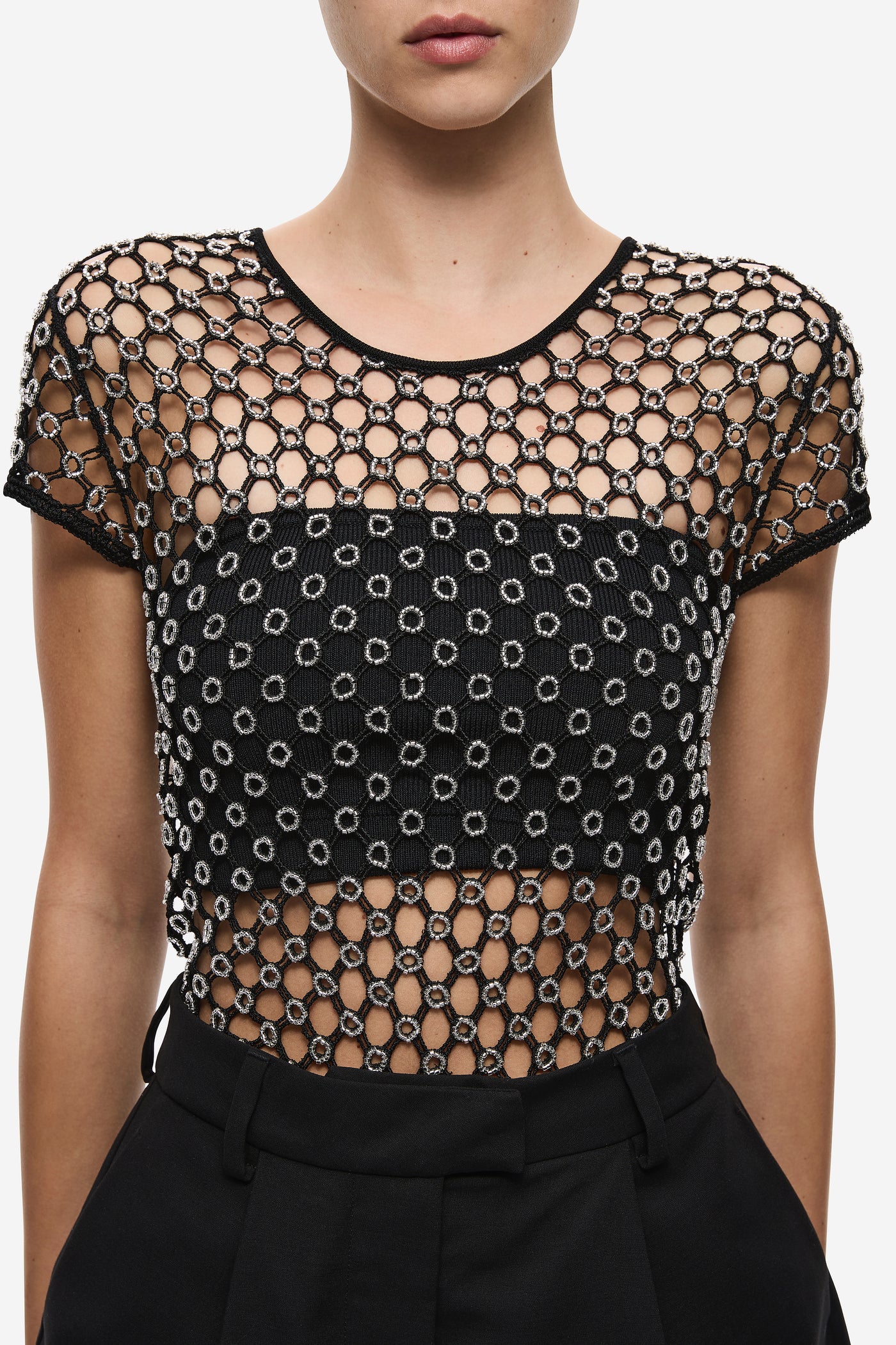 THE HAND CROCHET BEADED CROPPED TEE